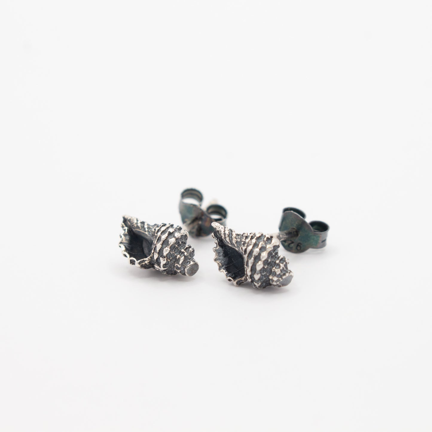 Cabestana Parure Stud Earring